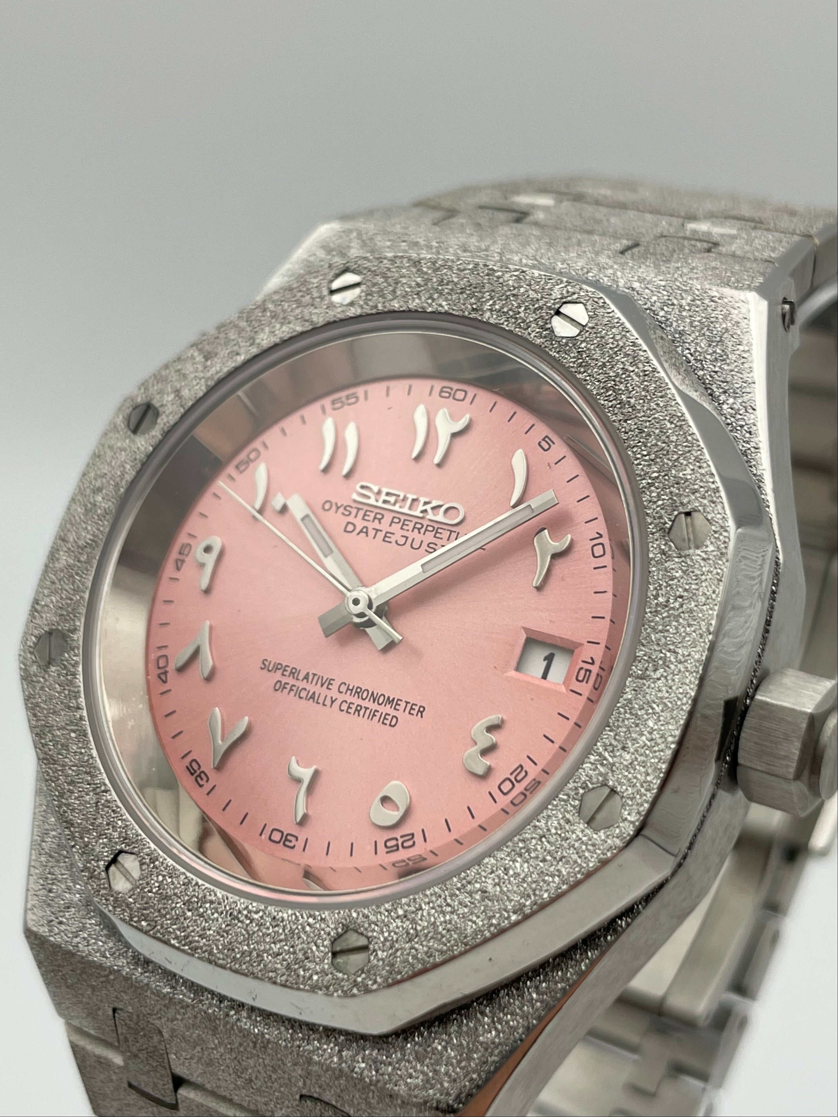 Royal Oak brillante Arabic dial Rose